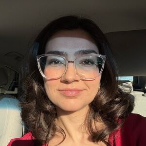 Meet your Posher, Alyssa